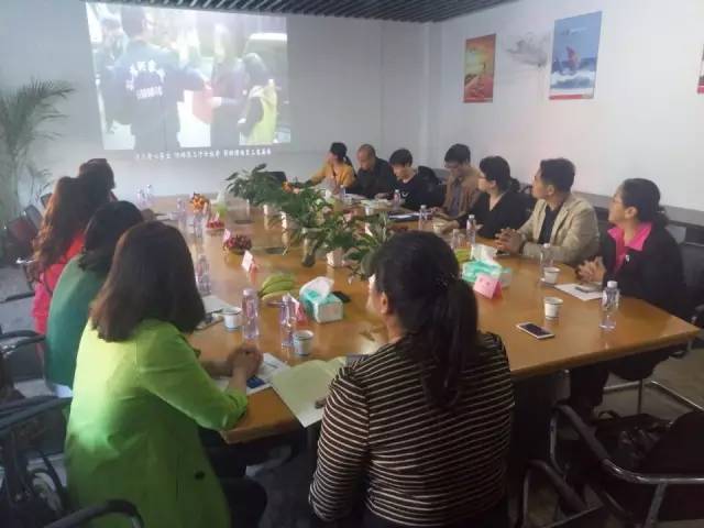 ƽ?j��ng)��ЋD(li��n)���B�T����֡��B�T�҅f(xi��)һ�� �I(l��ng)��(d��o)�W�R��˾���^ָ��(d��o)