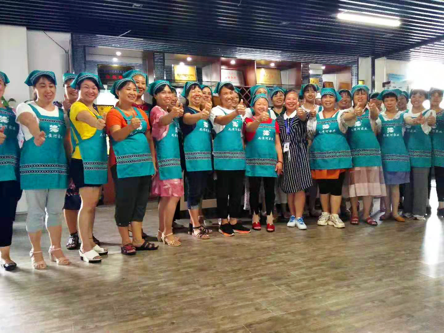 ��ķ��ɩ�ؠt����ɳ��B(t��i)����ȸ����ĩ��Ӗ(x��n)���c(di��n)æ��